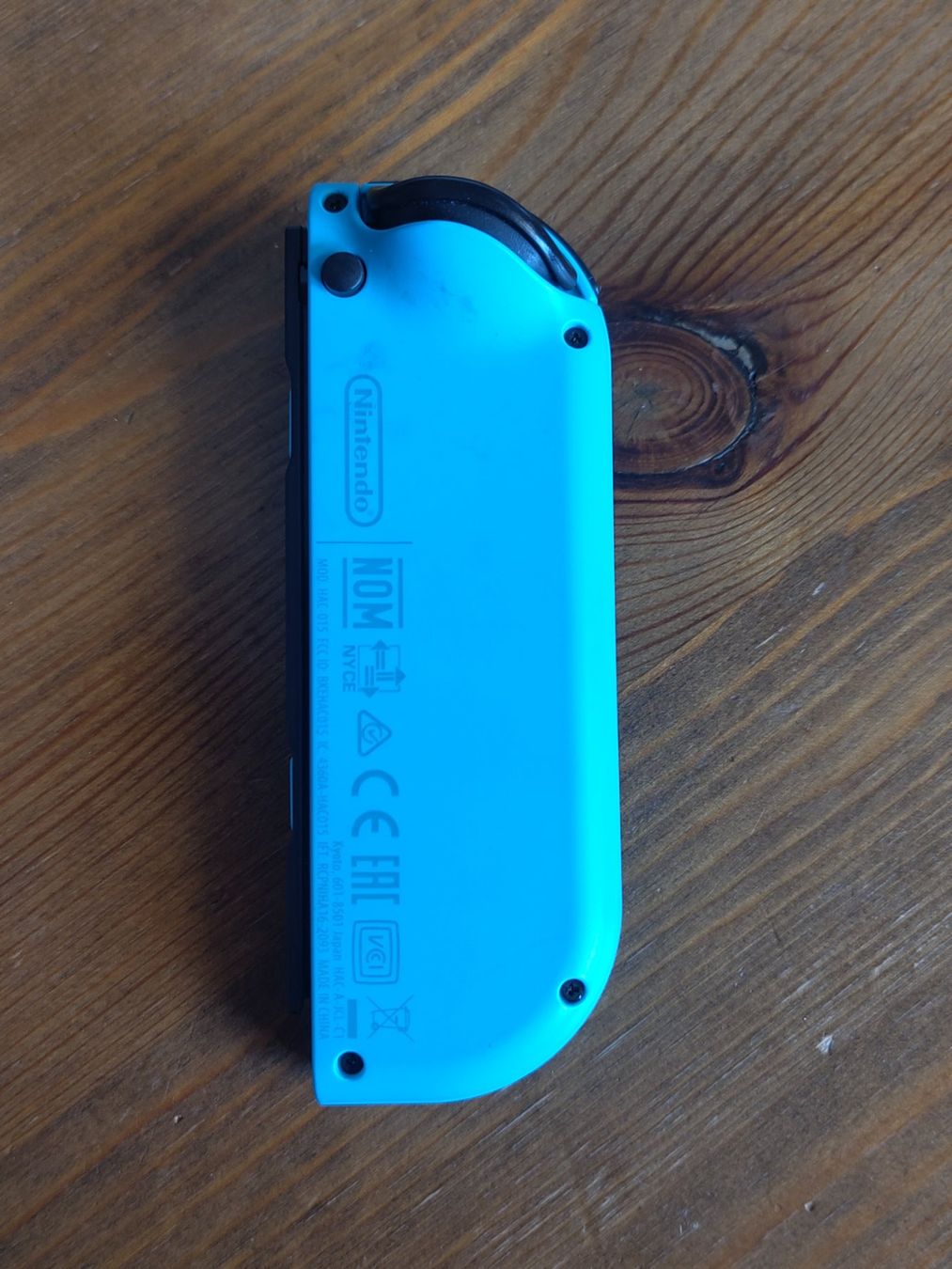 Nintendo Controller: Original Nintendo Switch Joy-Con rechts blau – Gebraucht aus Wohlen AG von gnabbr 1