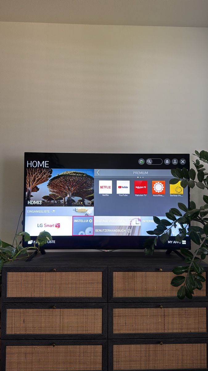 Appareils TV: 4K LG Smart TV 49" – D'occasion à Zürich par LukasFroelich 7