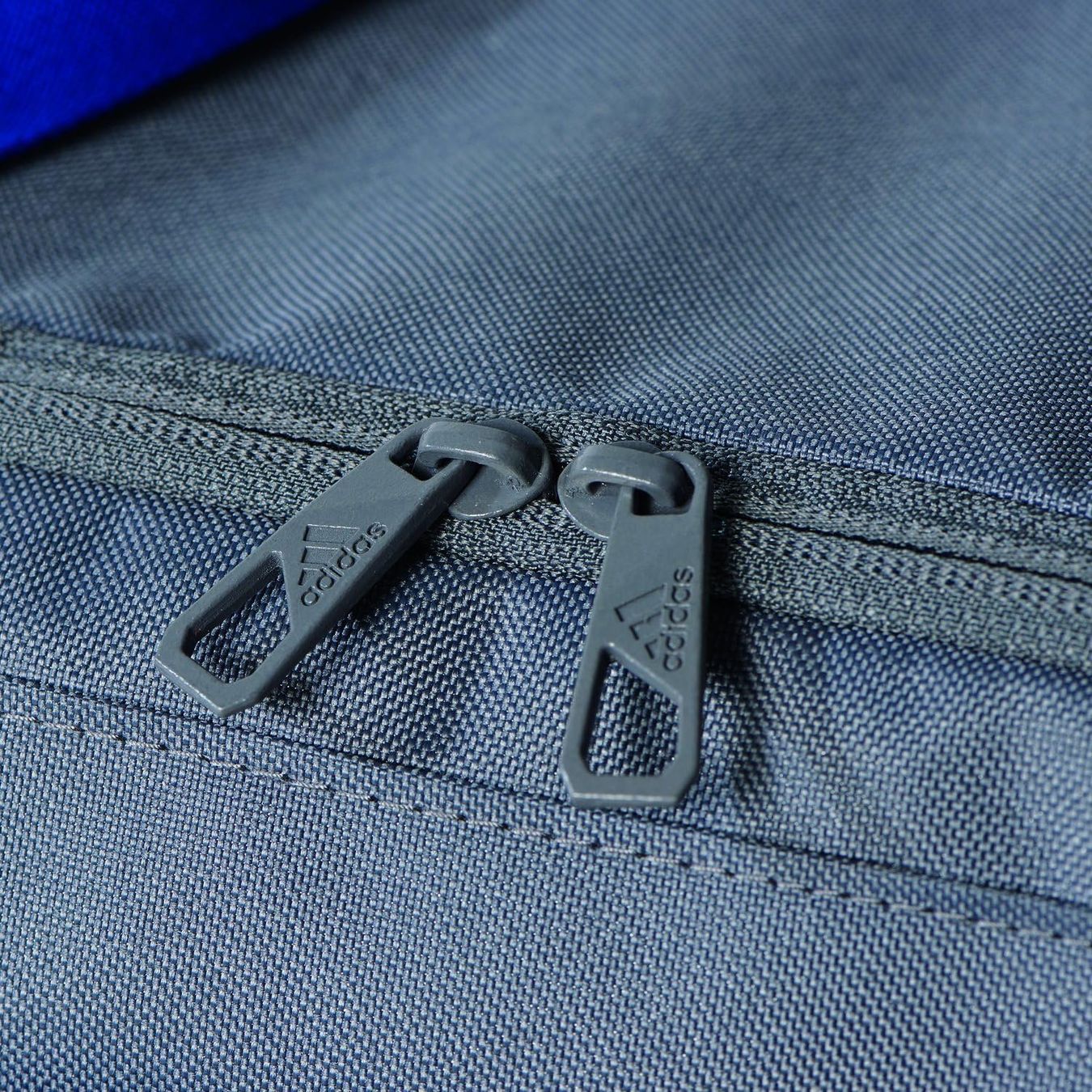Adidas Taschen: Adidas Solid Good Team Sporttasche – Trainingstasche – Neu (gemäss Beschreibung) aus Sachseln von Palur 3