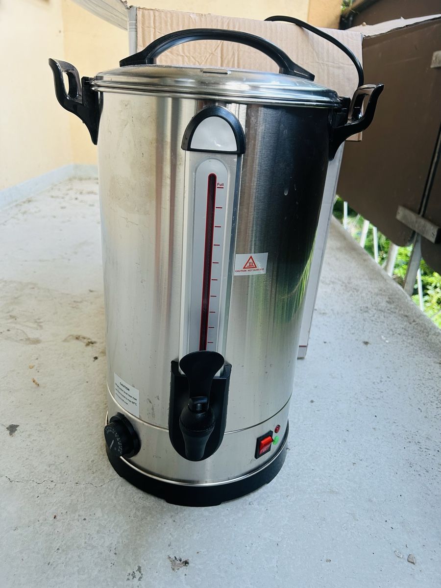 Glühwein-Heisswasserkessel 20 L (Gebraucht) in Zürich für CHF 90 – nur Abholung auf Ricardo kaufen