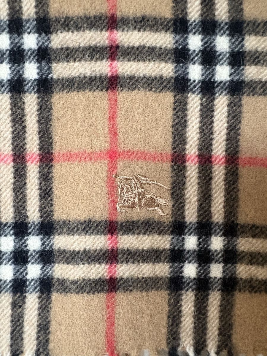 Burberry Foulard & Sciarpe: Burberry Schal  – Usato da Rotkreuz venduto da Vintage_lover1 2