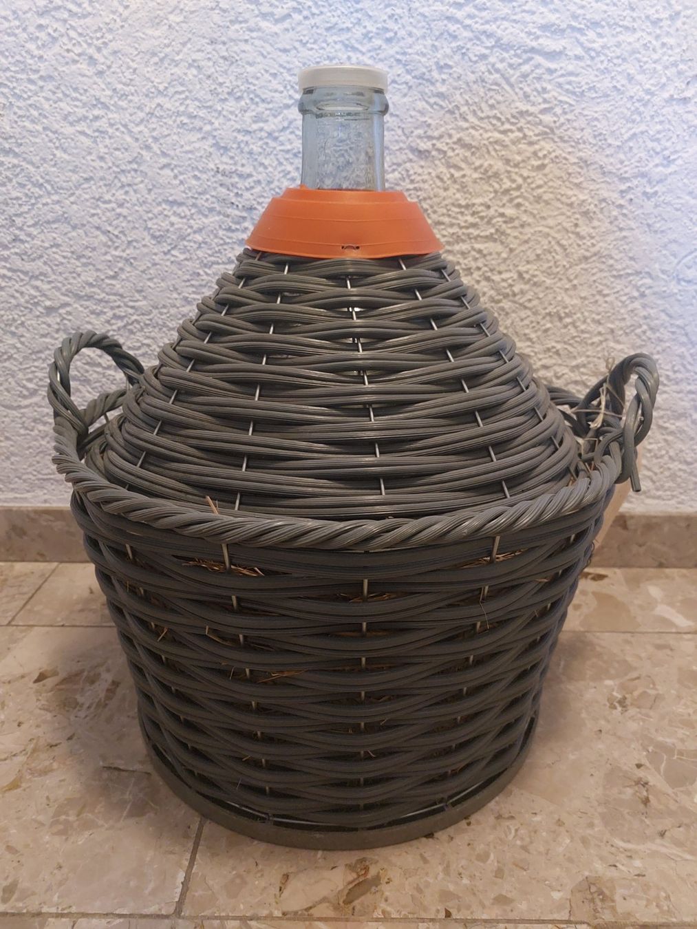 Flaschen: Korbflasche / Weinkorb / Demijohn 23 Liter Korbgeflecht – Gebraucht aus Horgen von Angel0010 1