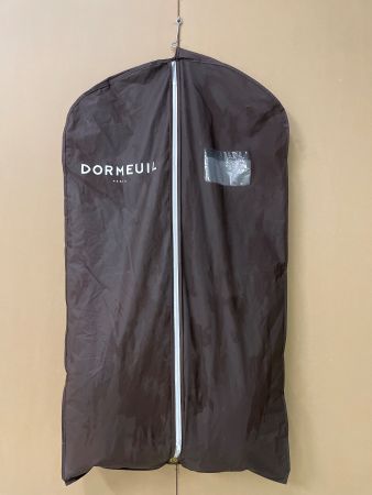 GUCCI Lacoste Nike ZARA Marken Klamotten DOORMEUIL Paris