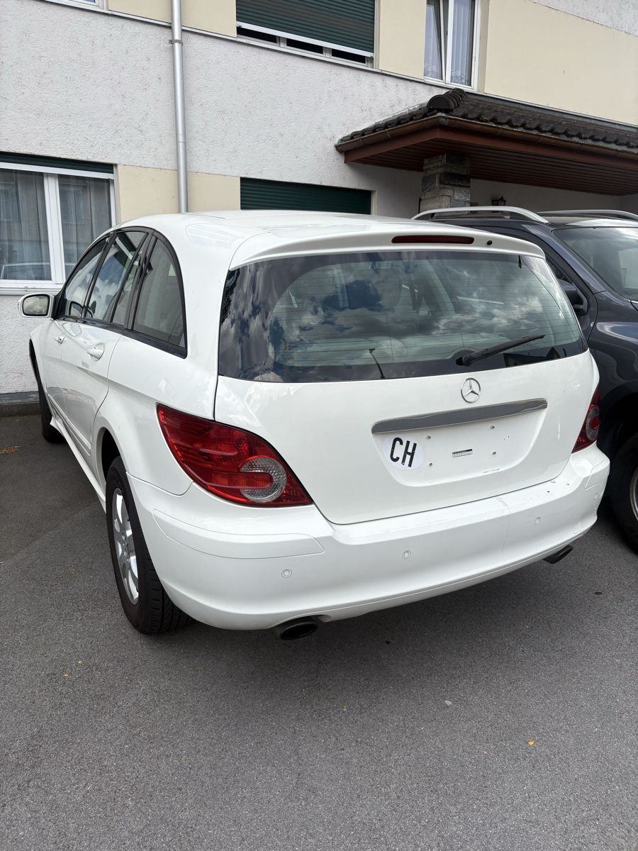 Mercedes-Benz Automobili: Mercedes R350  – Usato da Benken SG venduto da aep_x6vv 6