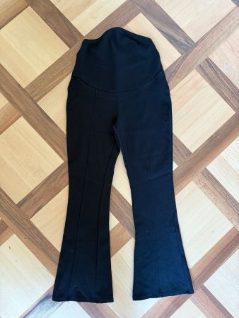 Ausgestellte Maternity-Leggings
