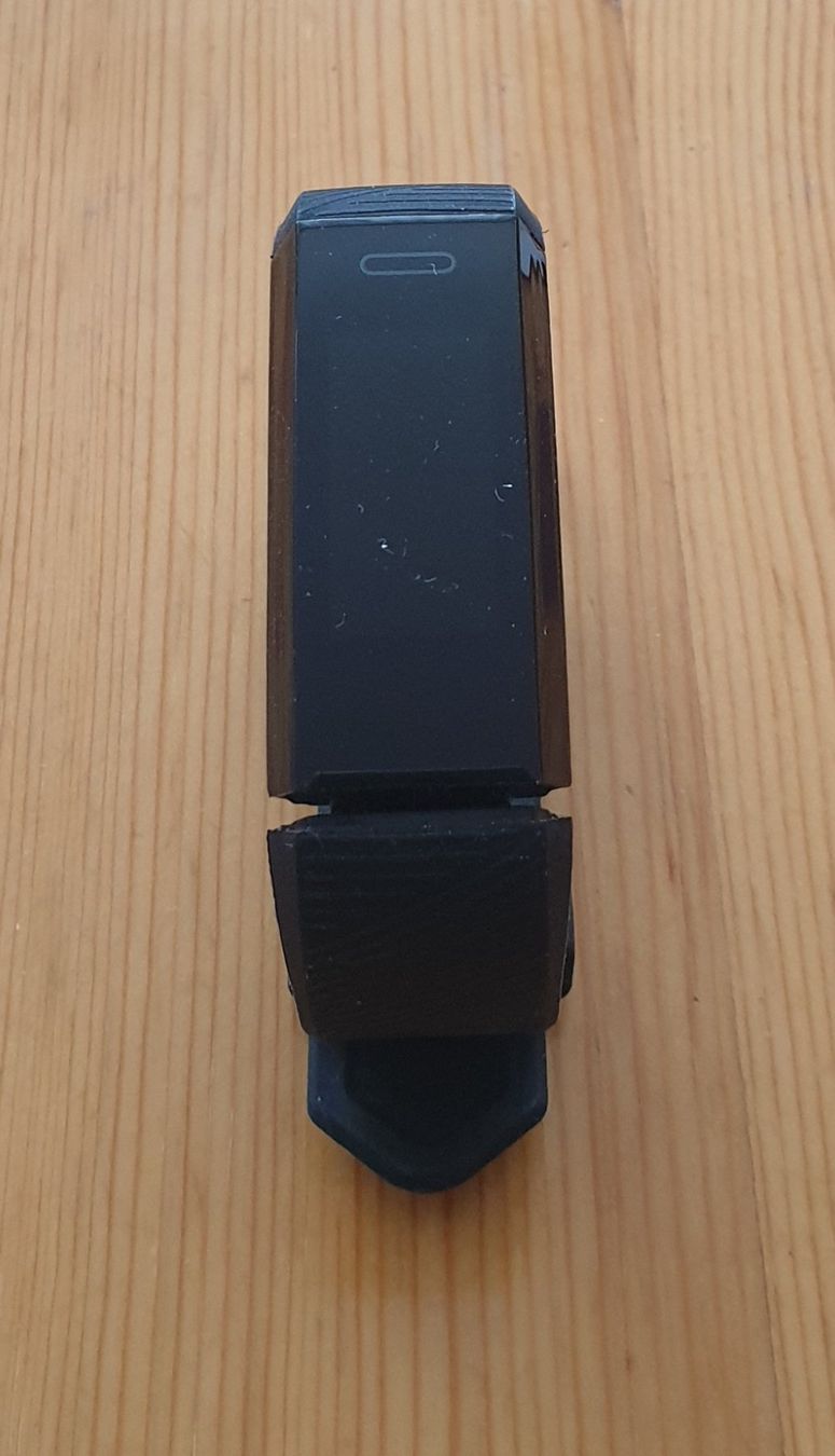 Smartwatch: Fitnesstracker TECHNAXX TX-HR7 – Usato da Schliern b. Köniz venduto da Renagrumpi 1