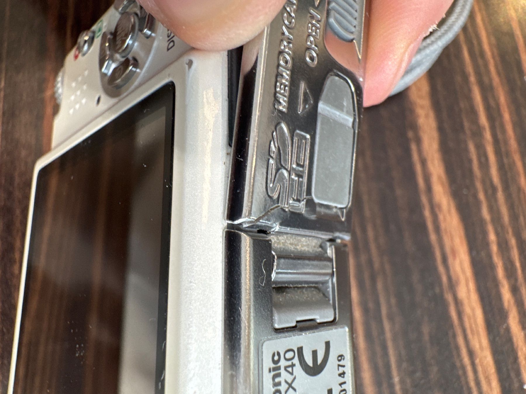 Panasonic Appareil photo: Panasonic FX-40 Digitalkamera - Mit Etui – D'occasion à Zürich par KochphotoAG 4