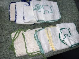 10 Stück Latz handgestrickt Baby Lätzchen, neu