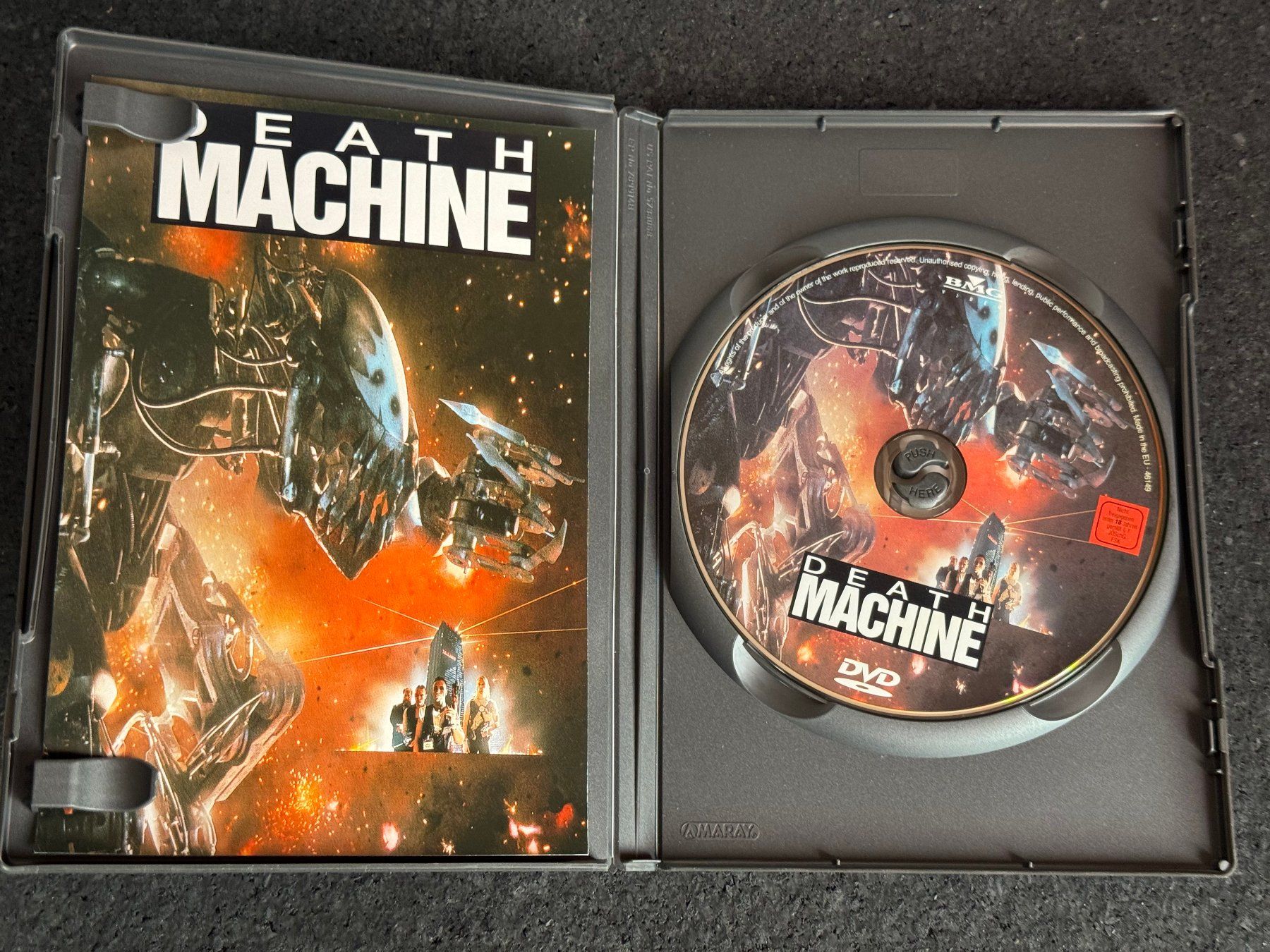 Tutti i DVDs: Death Machine "Es lebt von deiner Angst" Horror DVD  DE – Usato da Fribourg venduto da tschjoly 4
