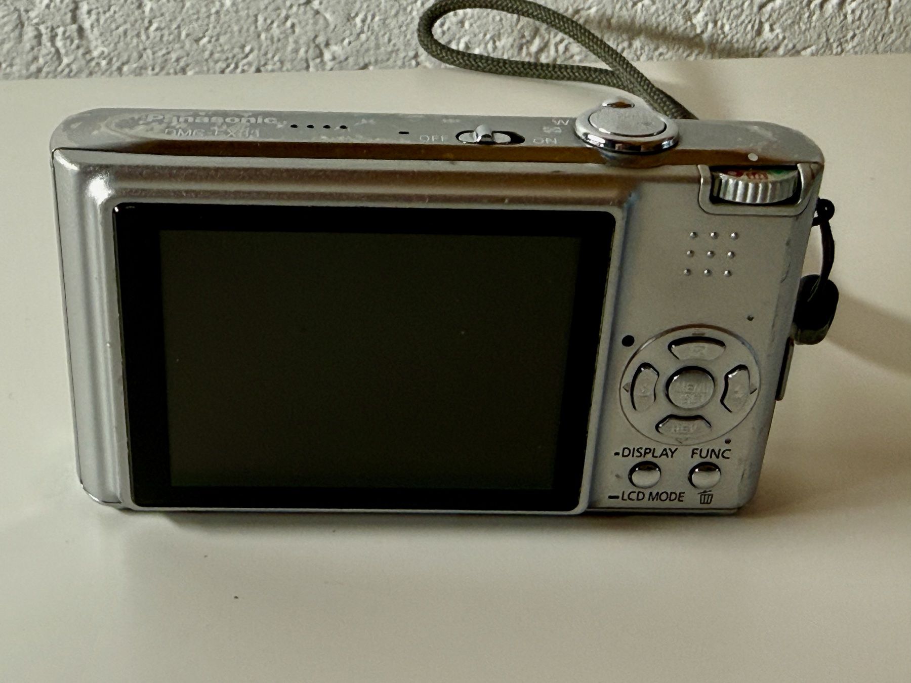 Panasonic Fotocamera: Panasonic Lumix DMC-FX33 Digitalkamera Silber gebraucht – Usato da Wangen b. Olten venduto da Markus511 2