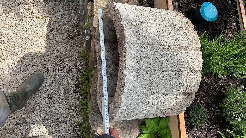 Vasi per fiori: Pflanzring | Pflanzstein | Betonringe – Usato da Gwatt (Thun) venduto da Schmidiii 3