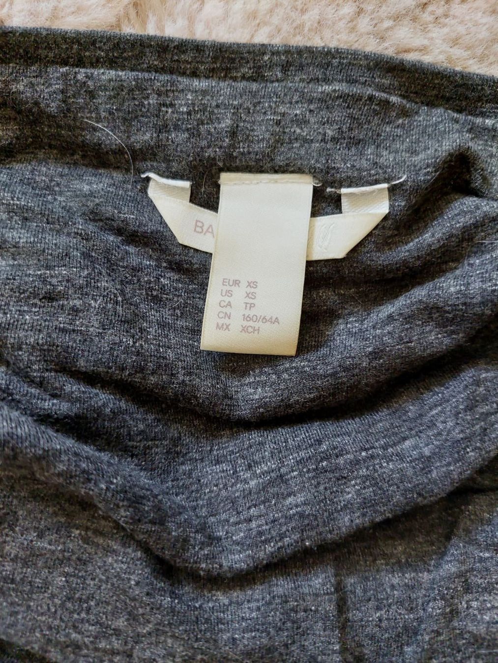 H&M Gonne: Rock von H&M Gr.XS – Usato da Domat/Ems venduto da Lorand_ 1