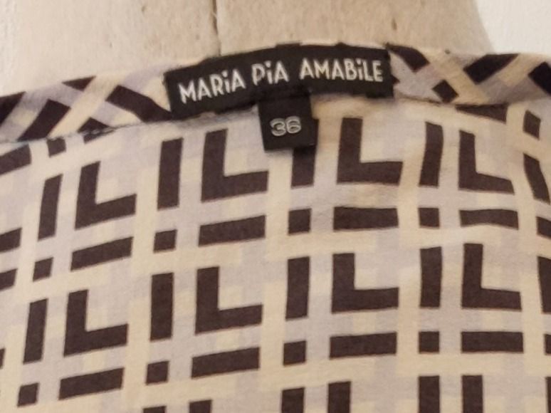 Camicette: Bluse Maria Pia Amabile Bern 36 – Usato da Köniz venduto da scopello12 1