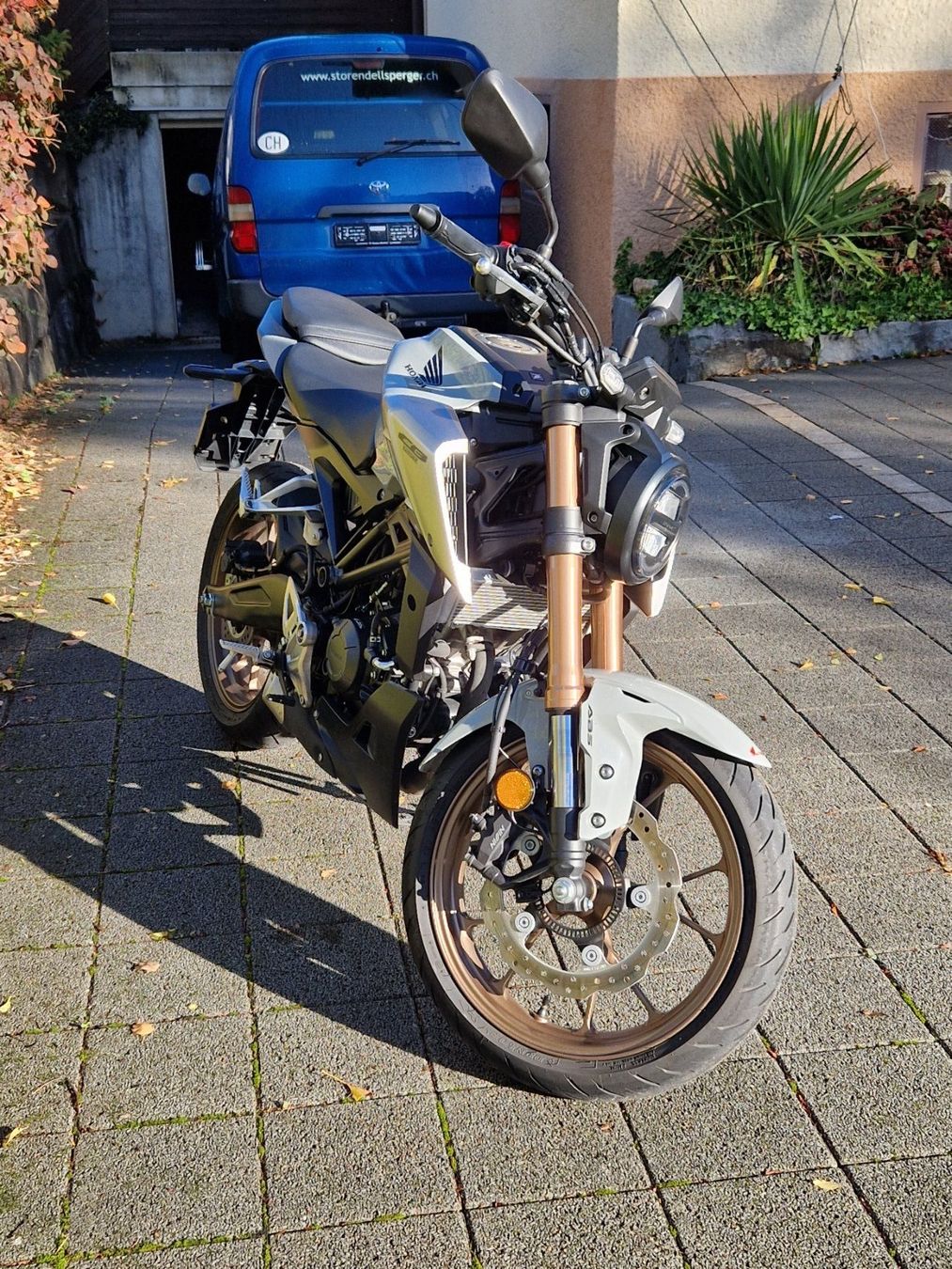 Honda Strada: Honda CB125R – Usato da Gümligen venduto da ann_y9h9 4