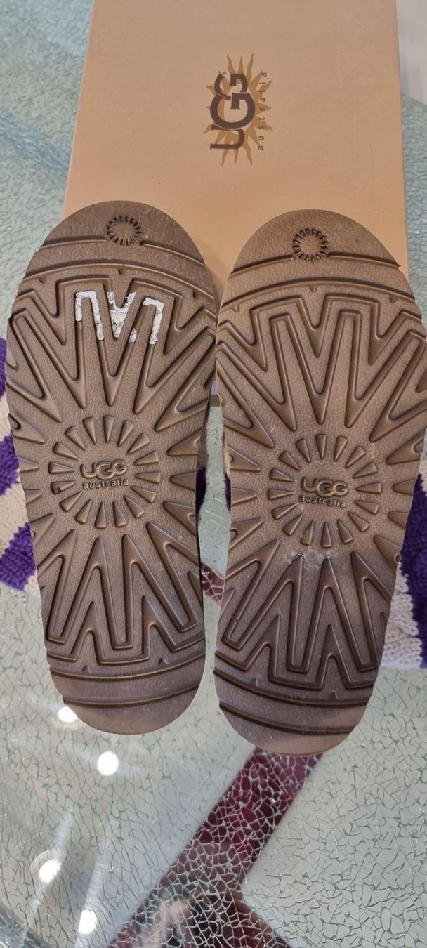 Ugg Damenschuhe: UGG Gr. 35 – Gebraucht aus Luzern von Reni025 5