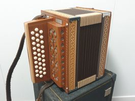 Accordéon Reist Turbo Schwyzerörgeli B