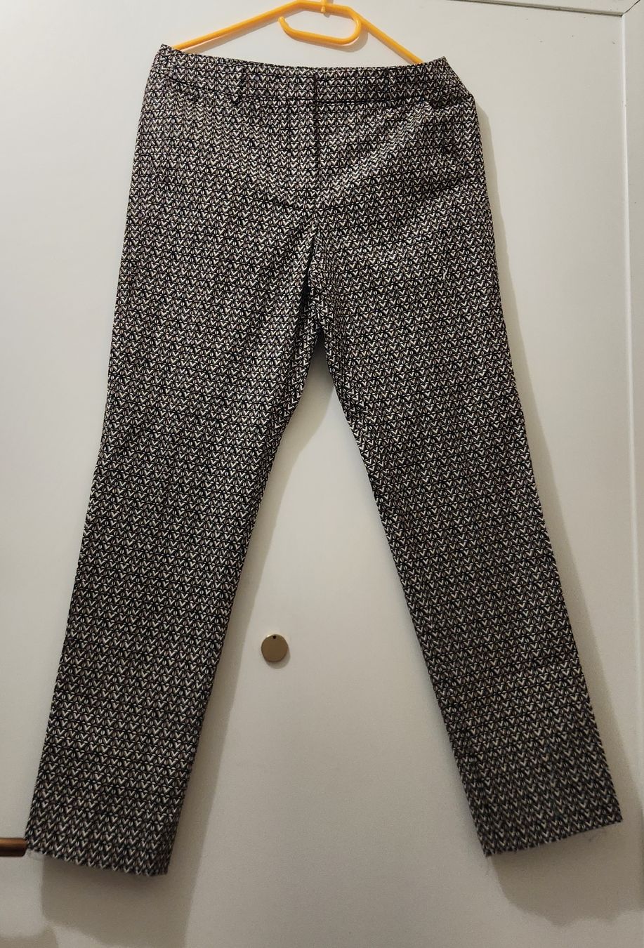Max Mara Pantaloni: Pantalon Weekend MaxMara imprimé taille 38 – Usato da Niedergösgen venduto da Eva2410