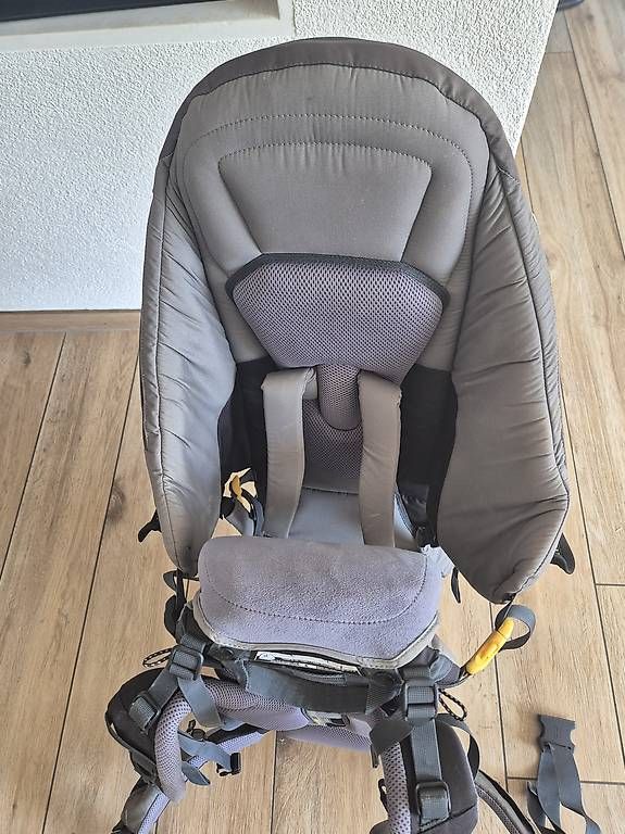 Marsupi portabebè: Deuter Kid Comfort III Wanderrucksack – Usato da Ebikon venduto da Linkus 3