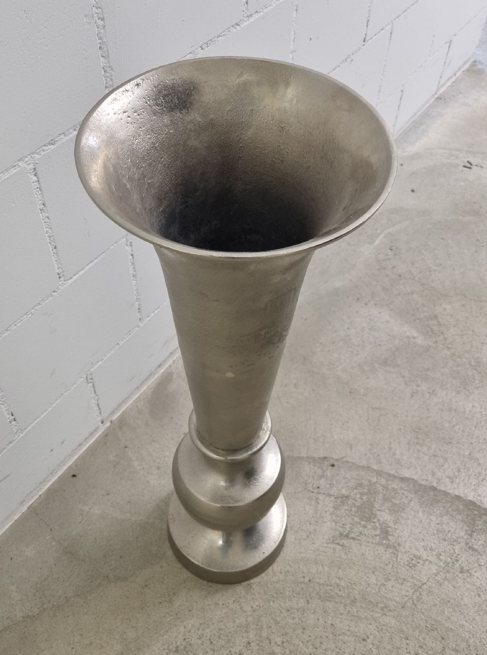 Vasi & Recipienti: Trompetenvase chrom – Usato da Buchs AG venduto da alp_x87d 1