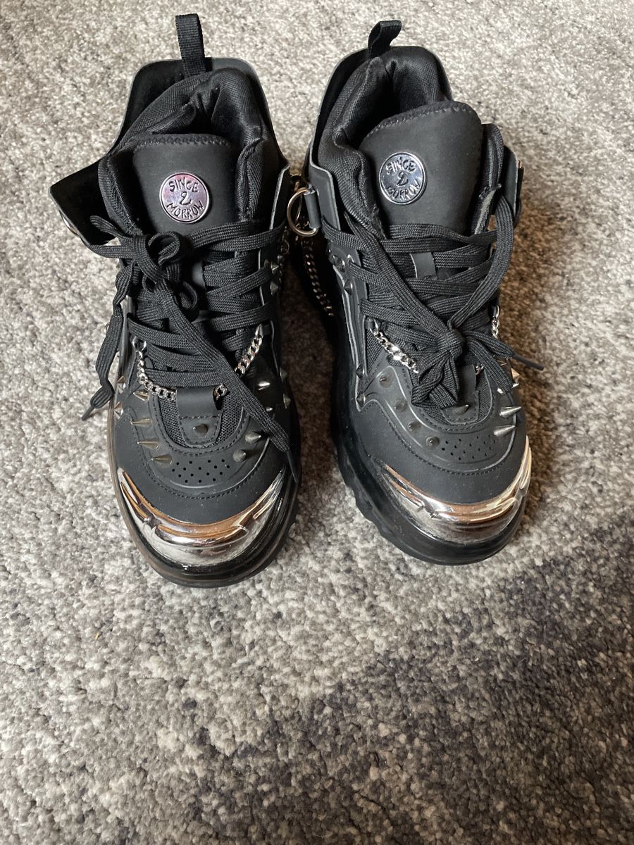 Chaussures hommes: Shoes 👞 – Neuf (Voir description) à Reinach AG par M_2024