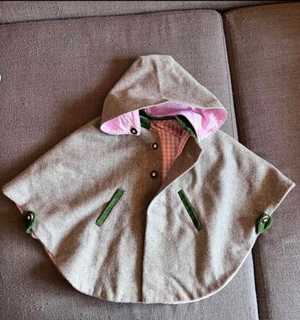 Gerstner Kinder Trachten Cape, passend für 2-3 Jährige