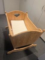 Baby Wiege aus Holz hell