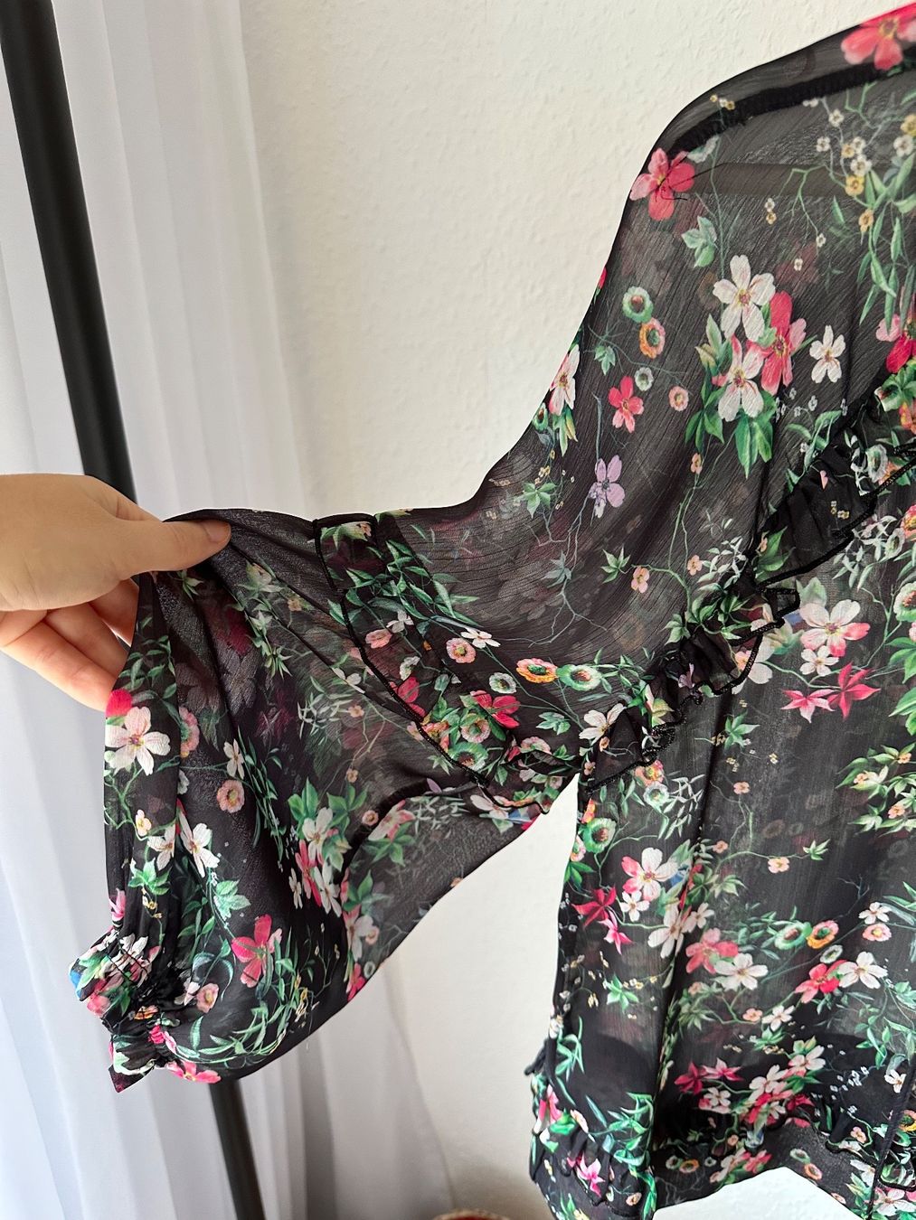 Mango Top: Jolie blouse MANGO – Usato da Genève venduto da Kamill79 3