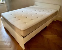 Bett 140x200cm mit Matratze und Lattenrost