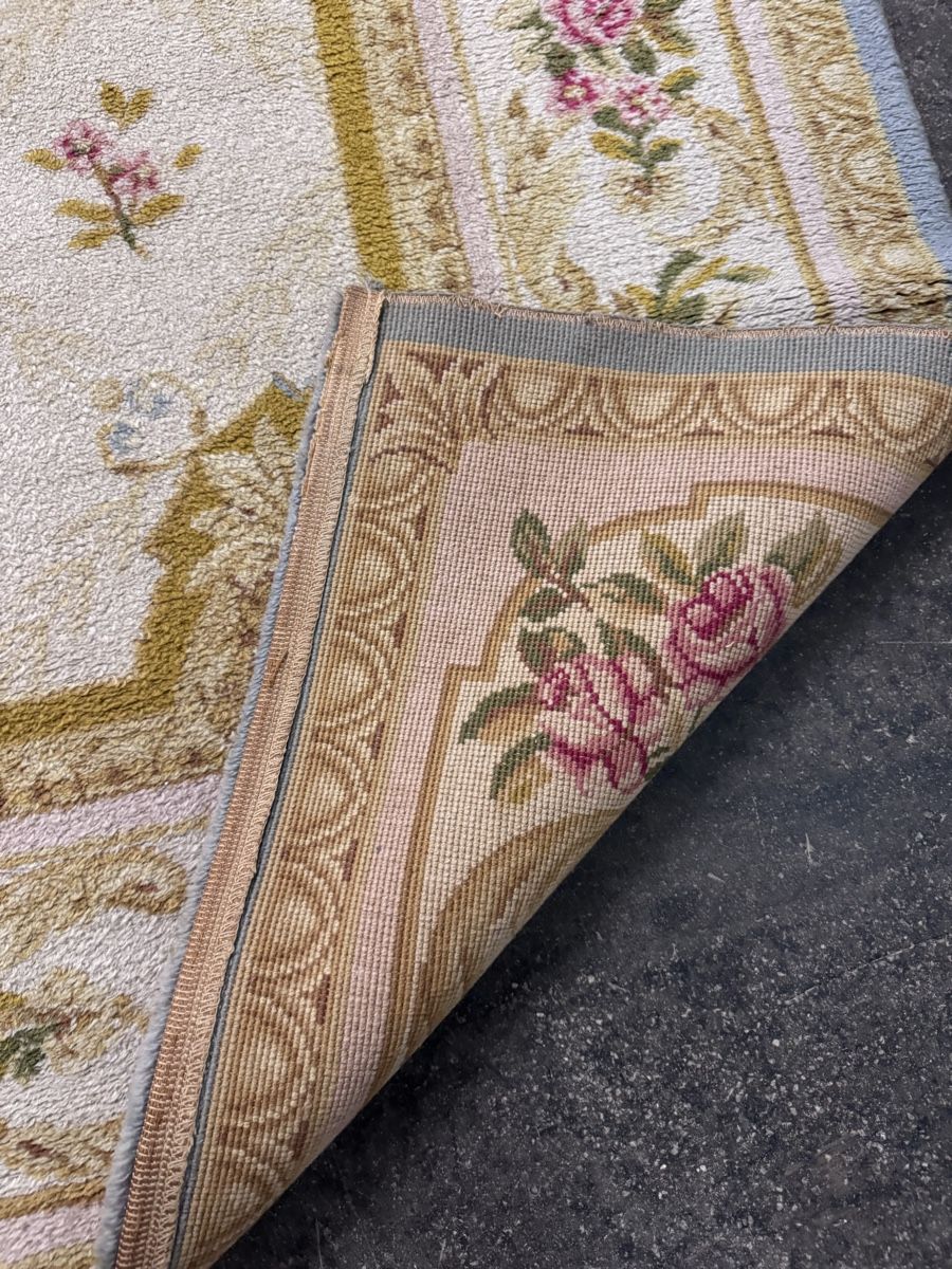 Tapis: Teppich mit Rosenmuster 196x290cm  – D'occasion à Bern par samryan 1