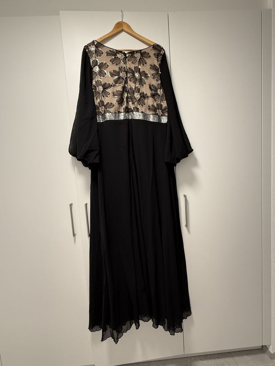 Vestiti: Schwarzes Abendkleid mit Pailletten – Nuovo (secondo la descrizione) da Wohlen AG venduto da esm_c8gh 2
