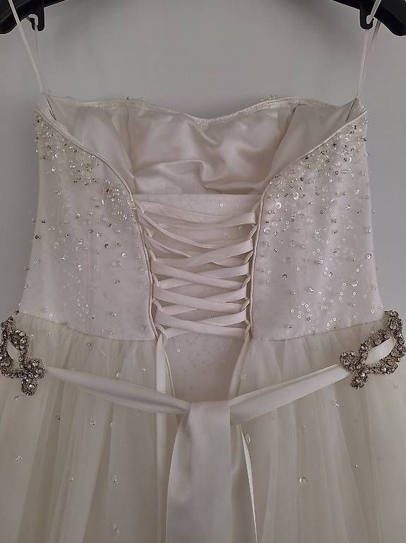 Kleider: Brautkleid Gr. S – Gebraucht aus Kloten von sonny86 3