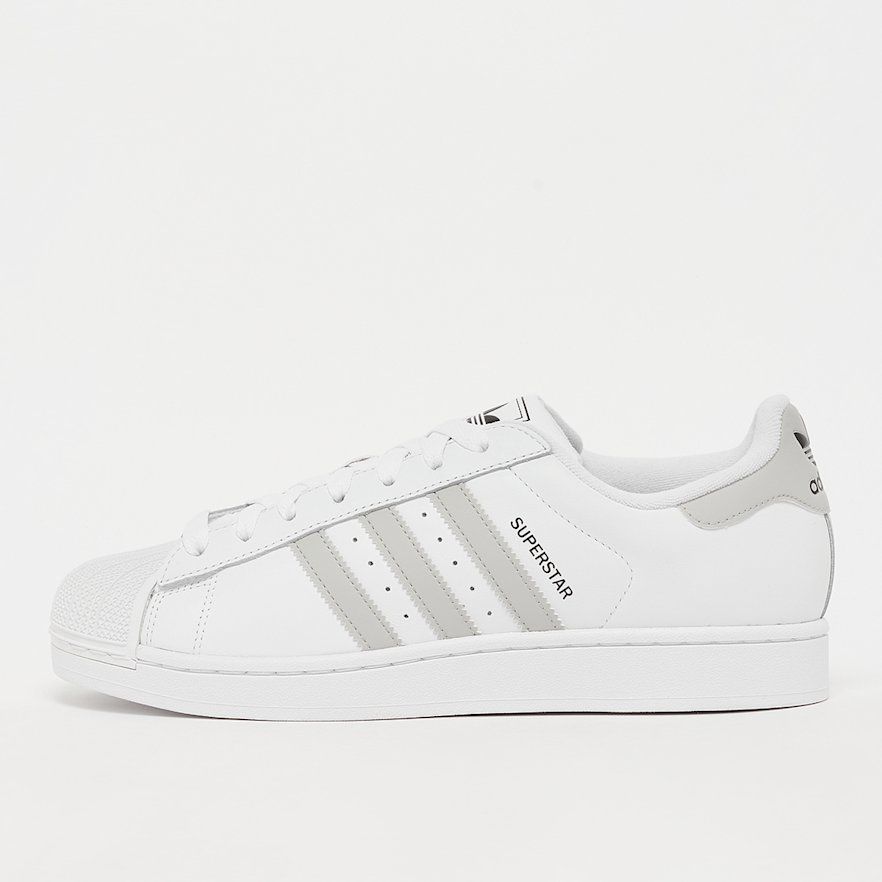 Adidas Chaussures hommes: Adidas Superstar Sneaker – Neuf avec emballage d'origine à Burgdorf par Sigi_privat_verkauf