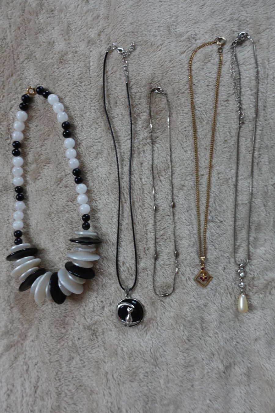 Sonstiger Schmuck: 1 schönes 40 teiliges Modeschmuck Set – Gebraucht aus rorschach von Babsi64 6