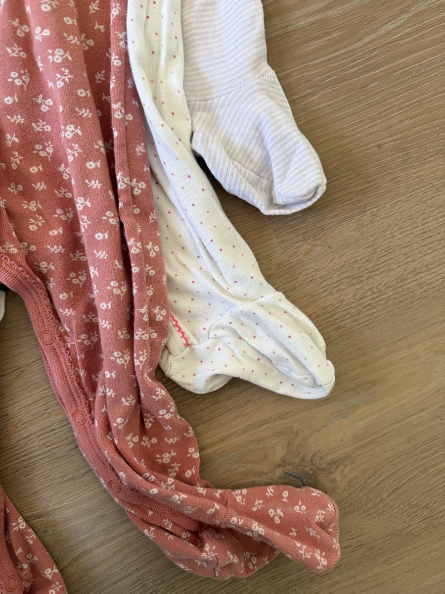 Petit Bateau Pyjamas: Petit Bateau Pyjamas 81  – D'occasion à Bern par wit_9rjw 4