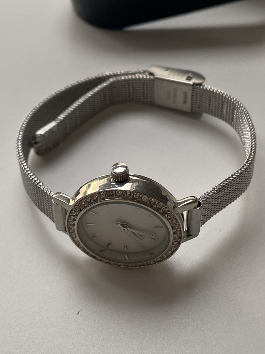 Orologi: Marc Everly Silberne Kleine Damen Uhr – Nuovo (secondo la descrizione) da Givisiez venduto da dor_xb9k 1