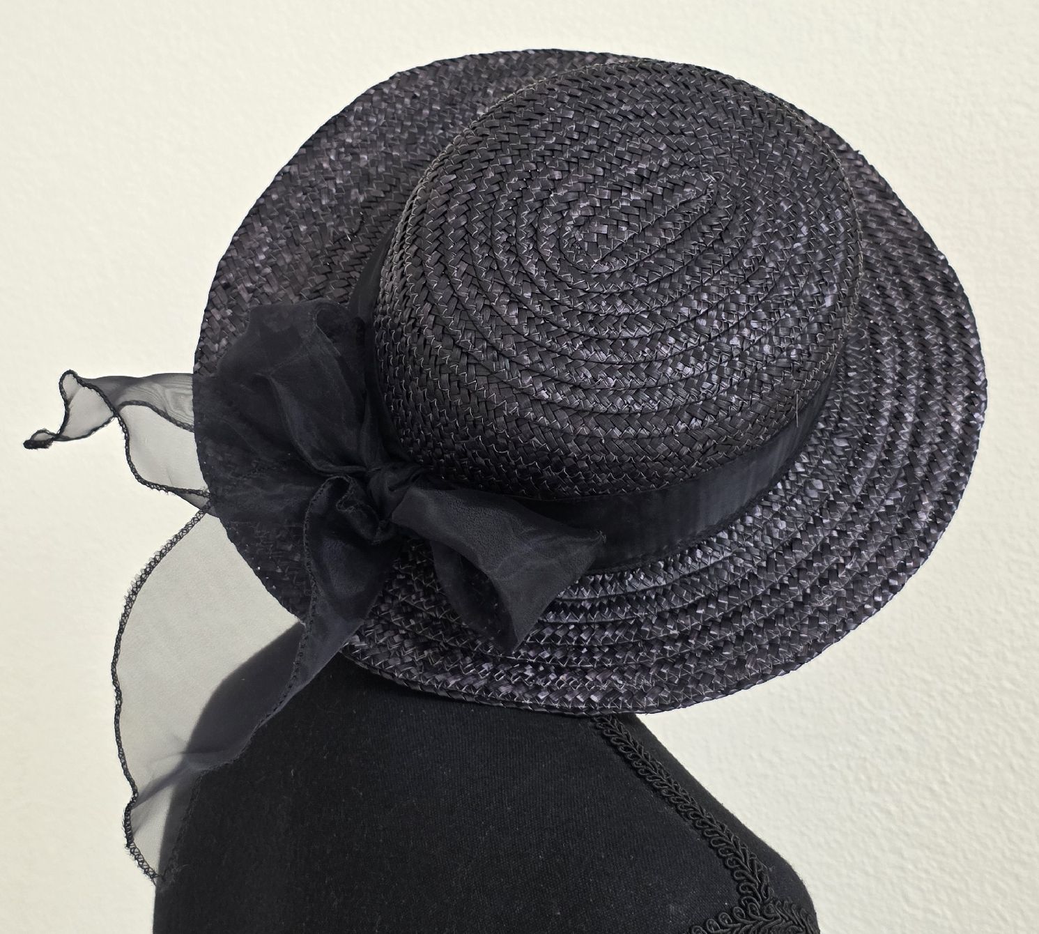 Copricapi, berretti & cappellini:  Wunderschönes Strohhut Damen schwarz mit Schleife  – Nuovo (secondo la descrizione) da Rheinsulz venduto da Gilea 1