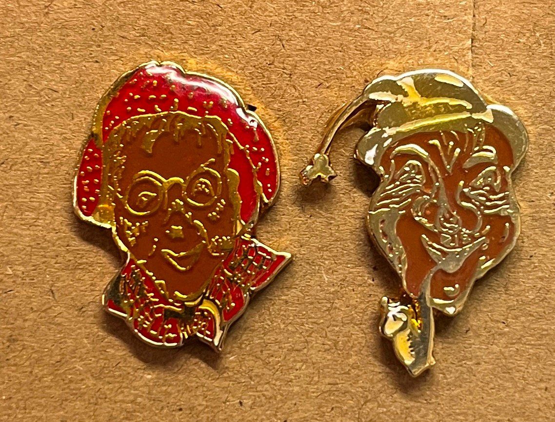 Placchette & Badge: 2 Fasnachts Pin – Usato da Obernau venduto da Wgnom
