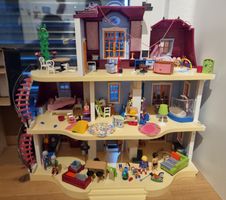 Playmobil Dollhouse mit eingerichteten Zimmern