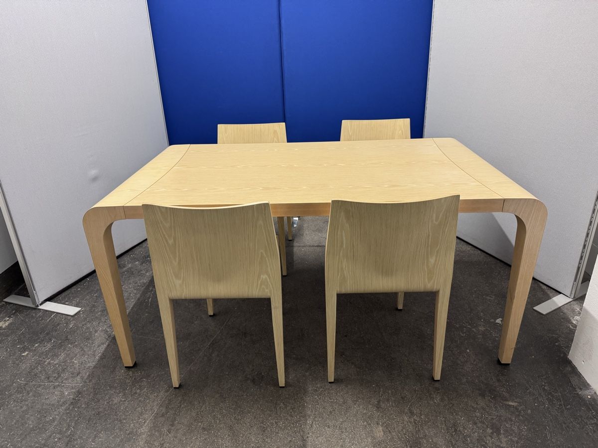 Alias Set di tavolo e panche: Alias Design Tisch und Stühle Set – Usato da Bern venduto da samryan