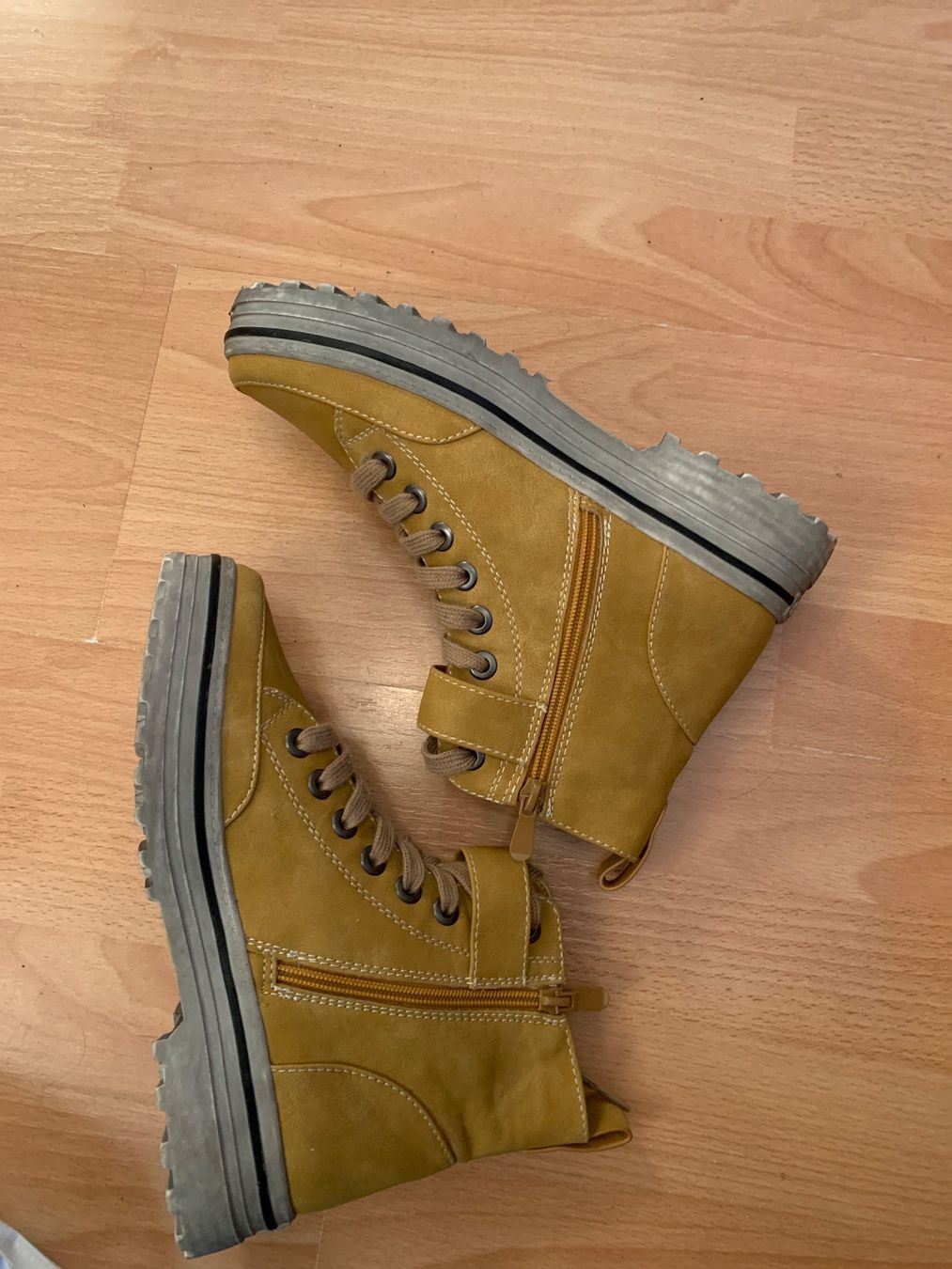 Damenschuhe: Chaussures montantes Dockers p. 38 – Gebraucht aus MEYRIN von Gwendo10 2