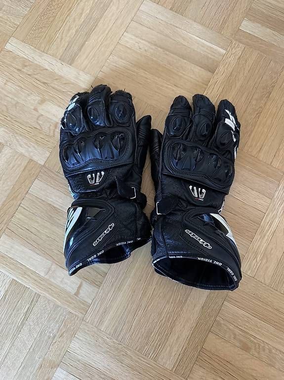 Gants & mitaines : Alpinestars GP Pro R2 Handschuhe – D'occasion à Steffisburg par FragNight