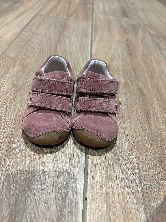 Schuhe für Mädchen: Lernlaufschuhe Mädchen  – Gebraucht aus Hunzenschwil von del_hzv7 1
