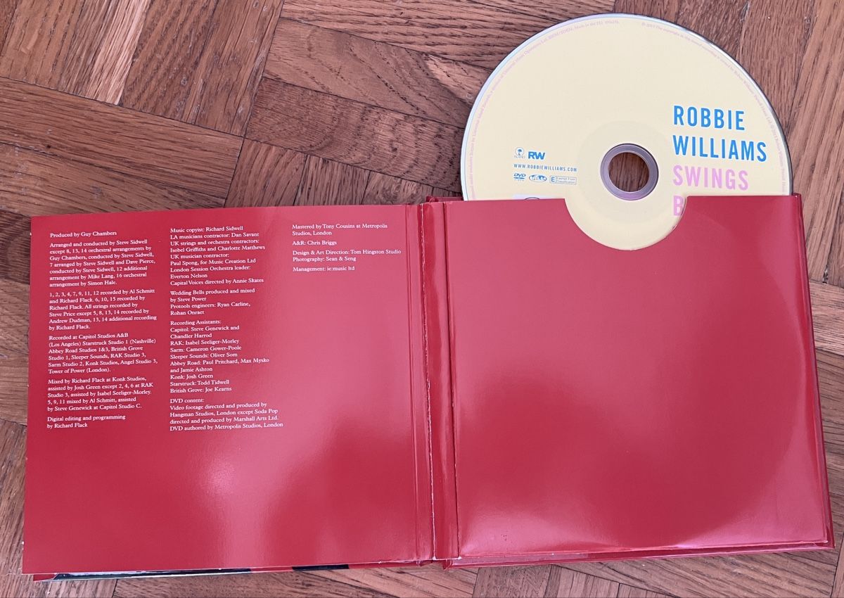 CDs: Robbie Williams Swings Both Ways – D'occasion à Dino par ani_ypr9 3