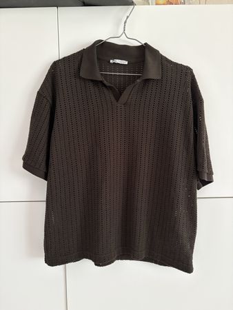 Polo Zara Homme, taille M, couleur brune, parfait été!
