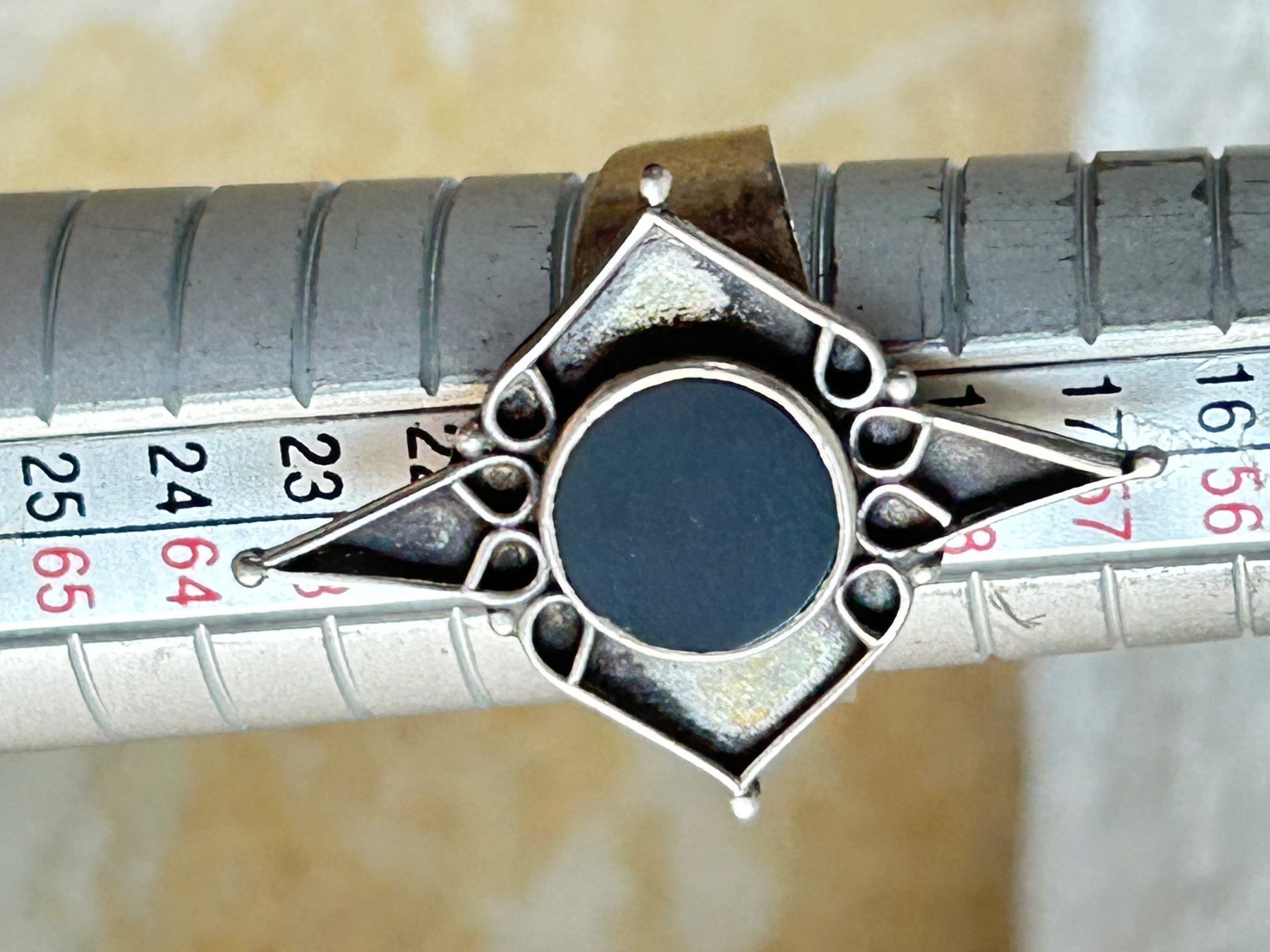 Ringe: Vintage Silberring mit Onyx-Stein, Grösse 59 – Gebraucht aus Basel von bellespirit 5
