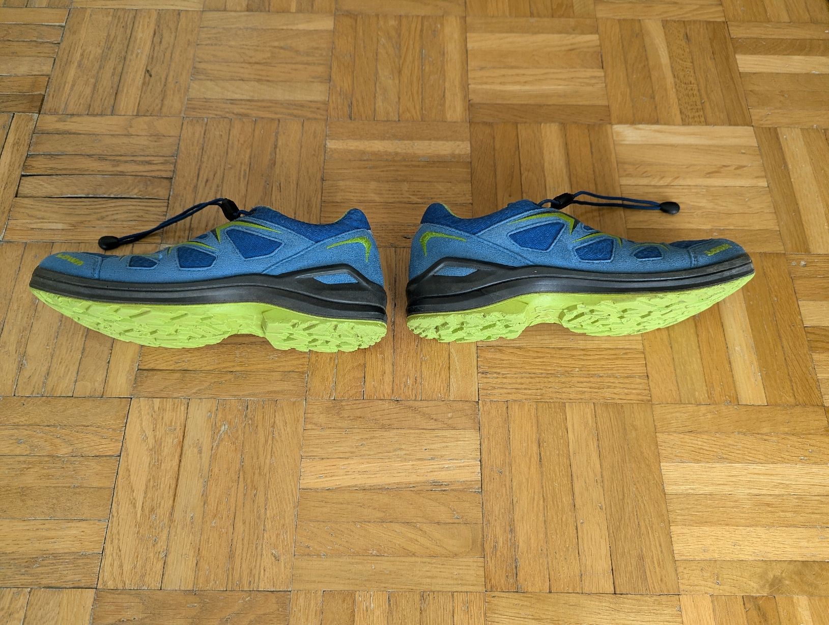 Lowa Scarpe per ragazzi: Lowa Wanderschuhe Jungen Grösse 34 – Usato da Lengnau AG venduto da sus_znf9 1