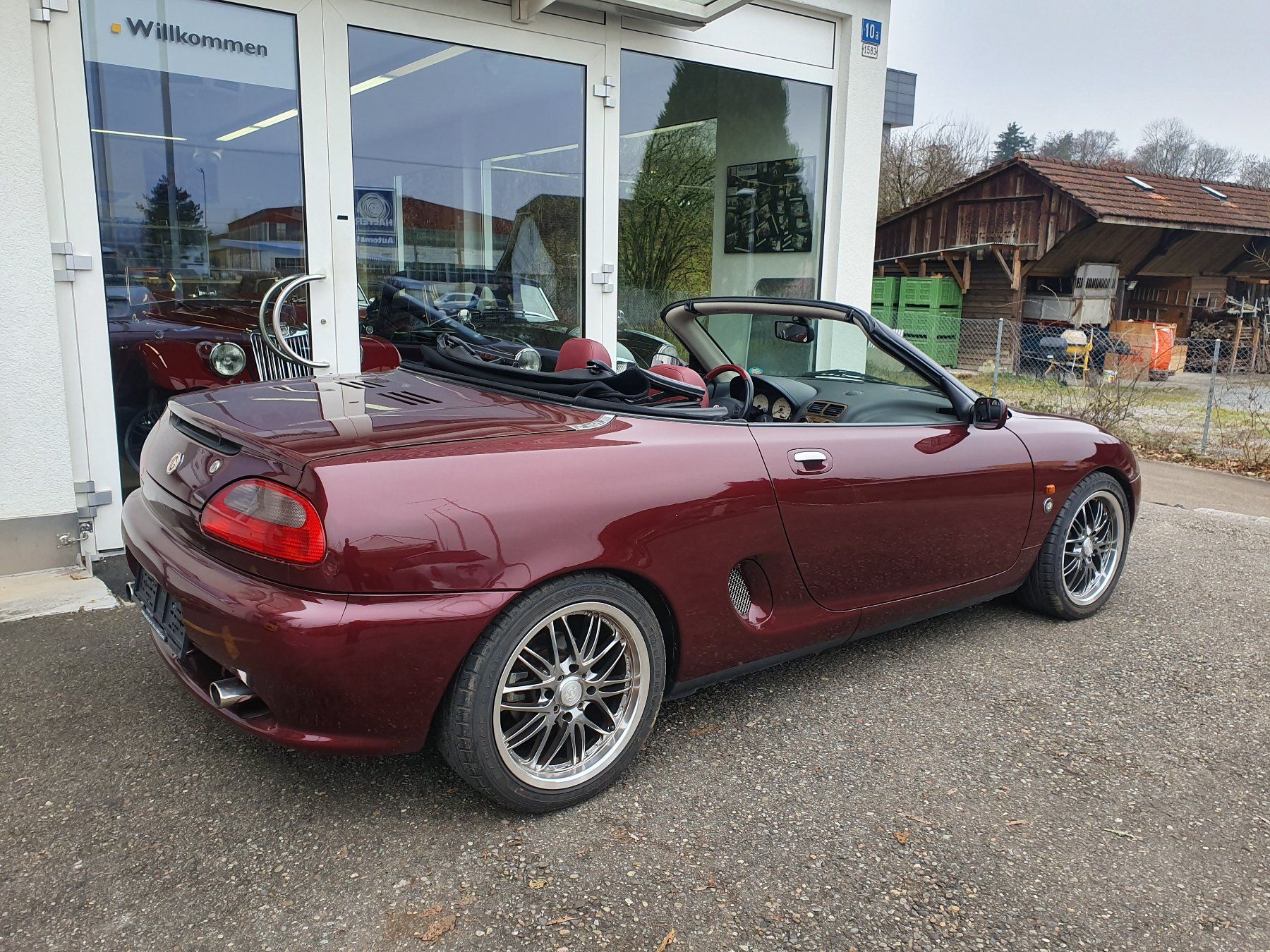 MG Automobili: Sehr gepflegter englischer Roadster Youngtimer bald Oldtimer – Usato da Schwarzenbach SG venduto da MGTC 3