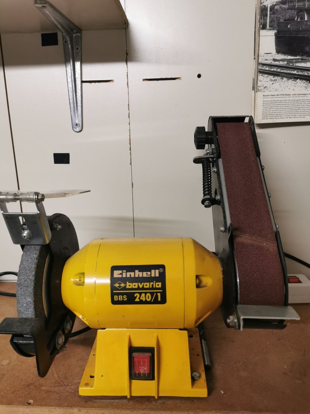 Einhell Schleifen & Polieren: **Einhell** Stand-Bandschleifer  BBS 240/1 Bavaria – Gebraucht aus Flawil von