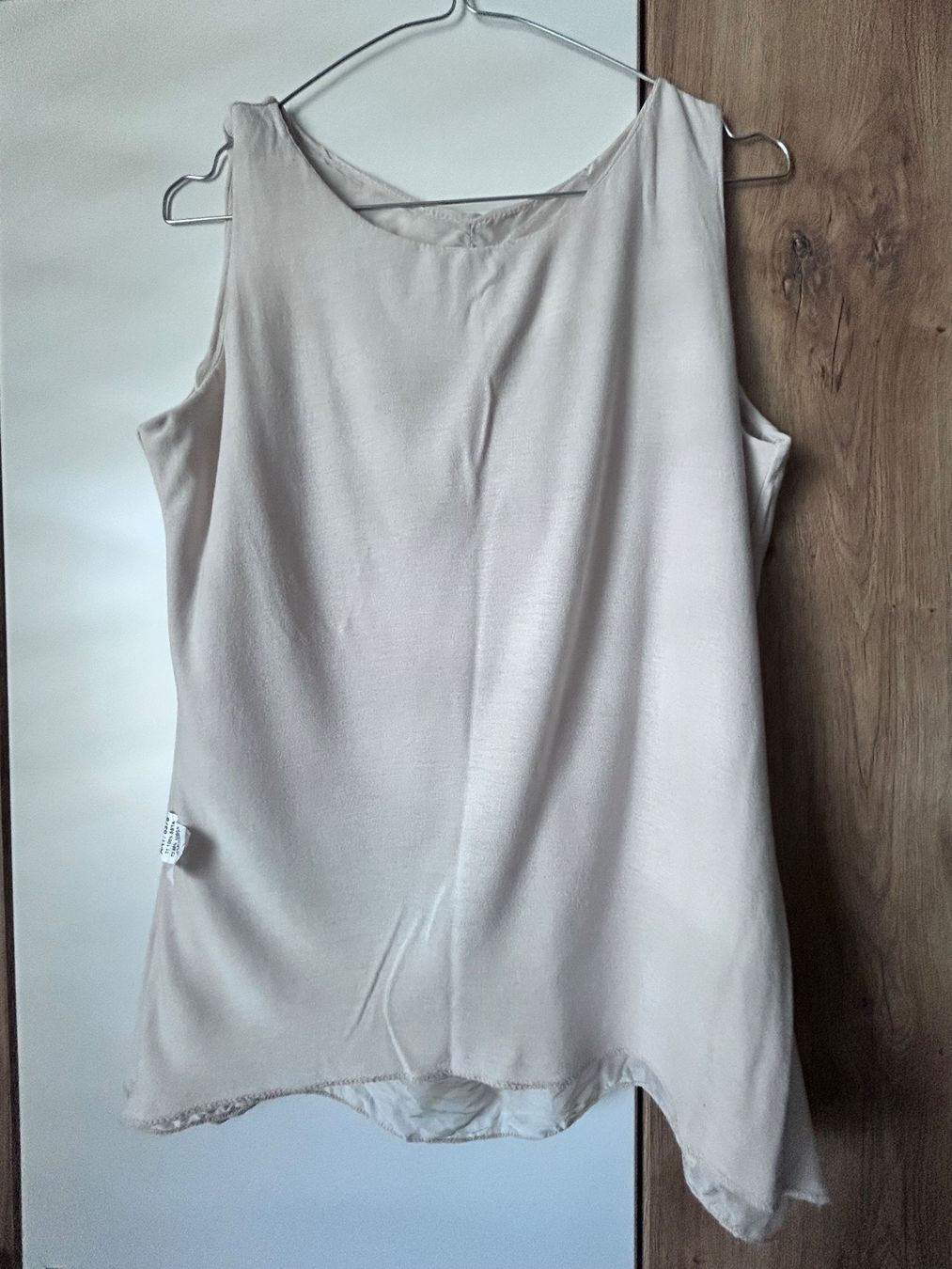 Top: Sommer Top aus Seide Grösse M-L – Usato da Schliern b. Köniz venduto da need-it 5