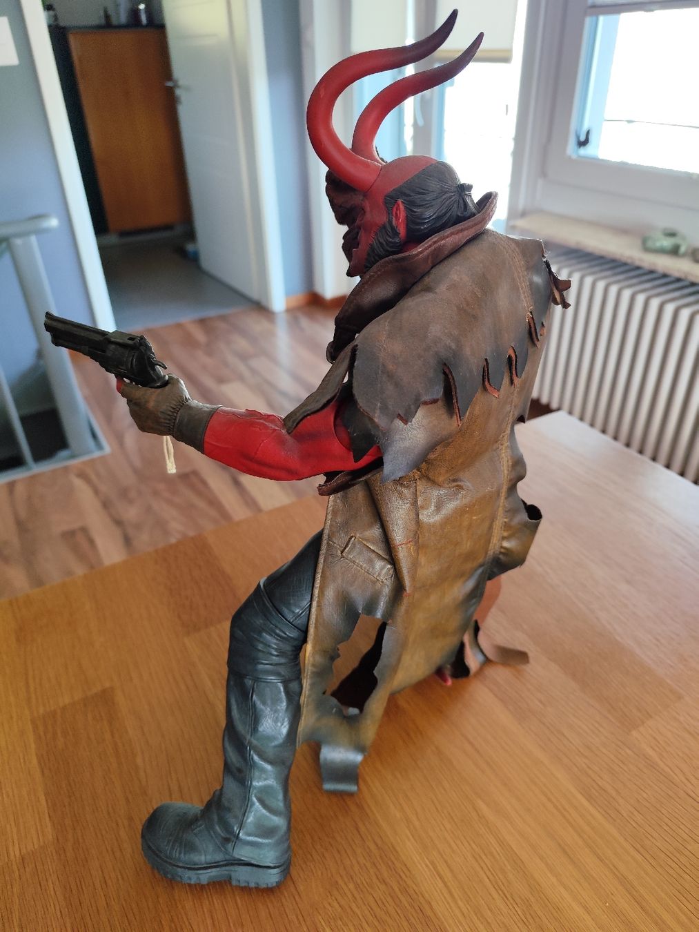 Giocattoli: HellBoy – Usato da Dachsen venduto da aru_rs9g 2